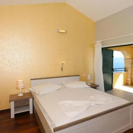 Hacienda Grof *
